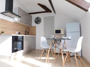 Appartement tout équipé à 100m du centre Thermal